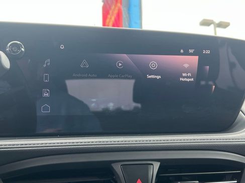 Certified 2025 Buick Encore GX Preferred FWD image 32