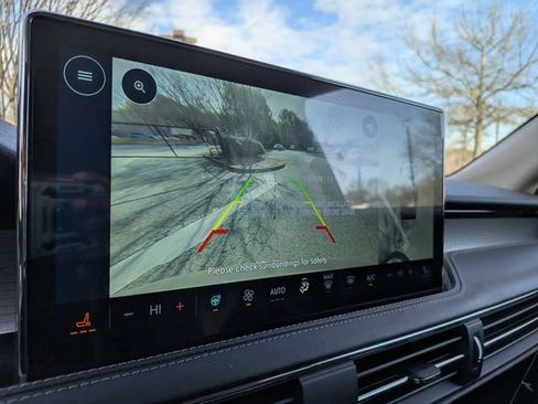 New 2026 Lincoln Corsair Premiere image 20