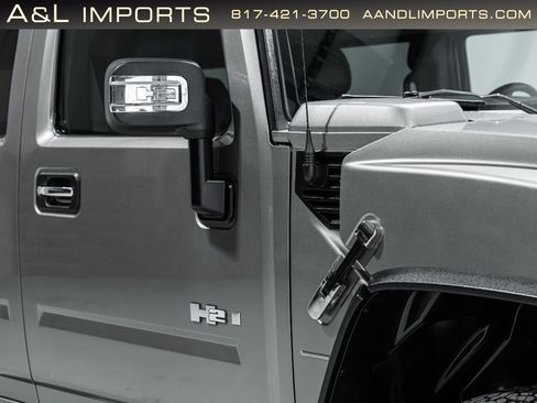 Used 2009 HUMMER H2 Luxury image 30