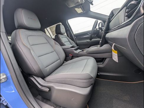 New 2026 GMC Terrain AT4 AWD/4WD image 13