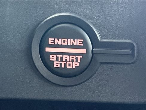 New 2025 Ford Bronco Raptor image 5