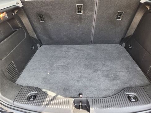 Used 2020 Chevrolet Trax LS image 29