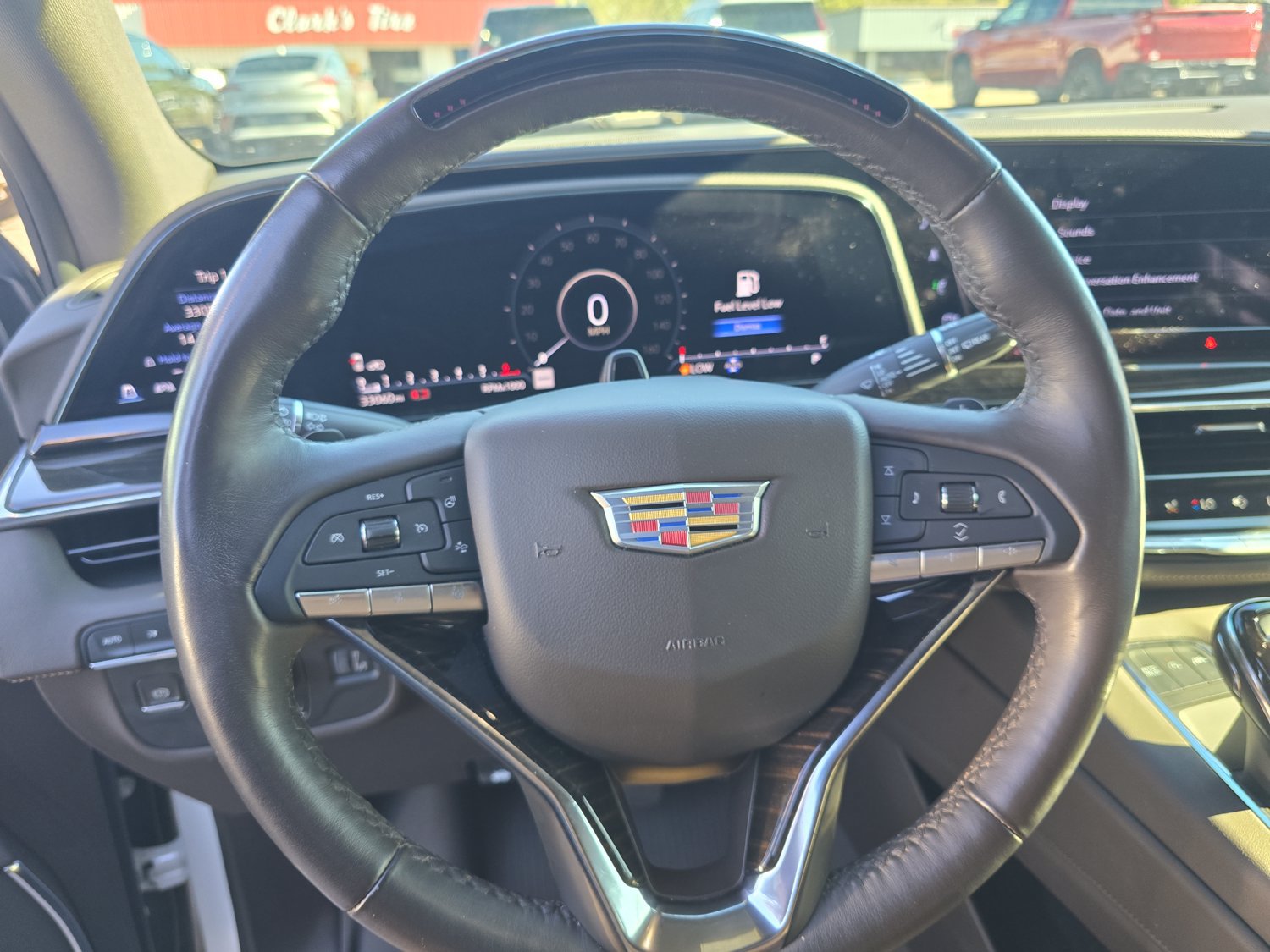 Used 2024 Cadillac Escalade Sport w/ LPO, ONYX Package AWD/4WD image 17