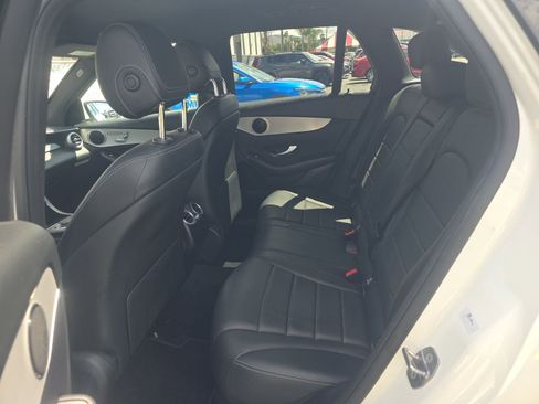 Used 2021 Mercedes-Benz GLC 300 image 15