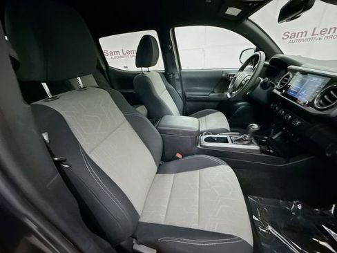 Used 2020 Toyota Tacoma TRD Off-Road image 25