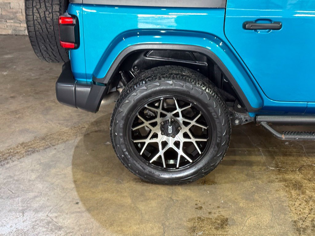 Used 2019 Jeep Wrangler Unlimited Sahara w/ Safety Group AWD/4WD image 5