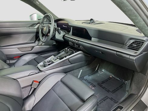 New 2026 Porsche 911 Carrera image 26