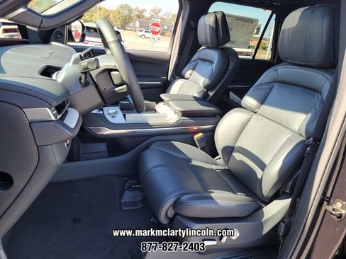 New 2025 Lincoln Navigator L Reserve w/ Jet Appearance Package AWD/4WD image 5