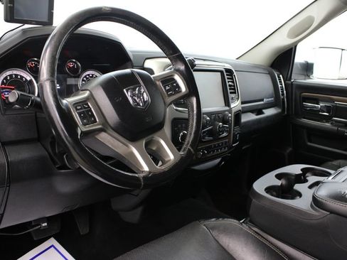 Used 2016 RAM 2500 Laramie AWD/4WD image 14
