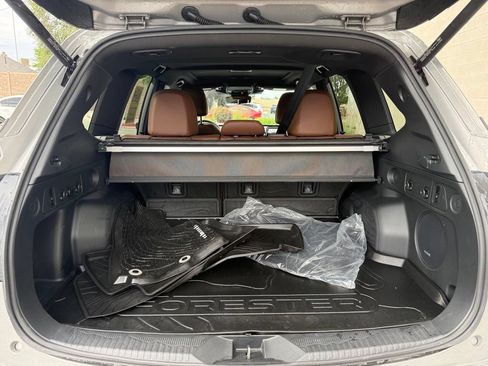 Certified 2025 Subaru Forester Touring w/ Popular Package - Touring AWD/4WD image 37