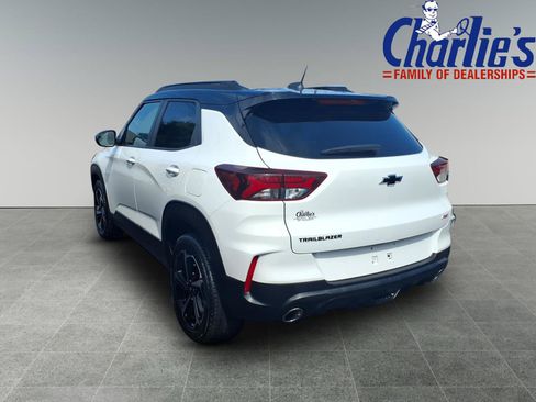 Used 2023 Chevrolet TrailBlazer RS w/ Convenience Package FWD image 5