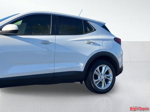 Used 2020 Buick Encore GX Preferred FWD image 9