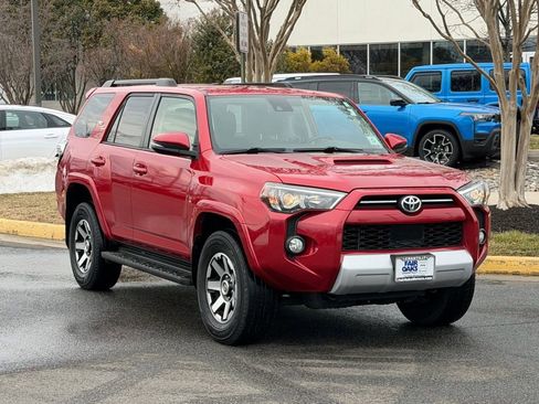 Used 2020 Toyota 4Runner TRD Off-Road Premium image 1