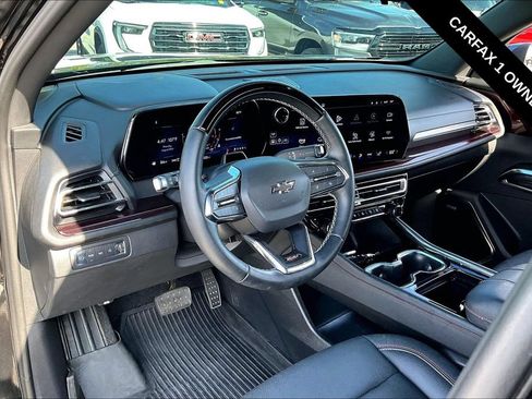 Used 2024 Chevrolet Traverse Z71 w/ Enhanced Driving Package AWD/4WD image 5