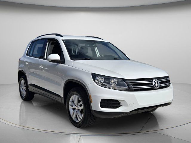 Used 2016 Volkswagen Tiguan S FWD image 8