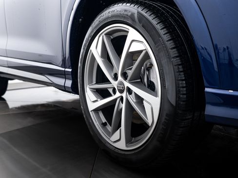 New 2025 Audi Q3 2.0T Premium image 20