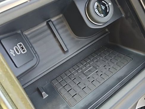 New 2025 Ford Expedition Max Platinum w/ Driver's Package image 37