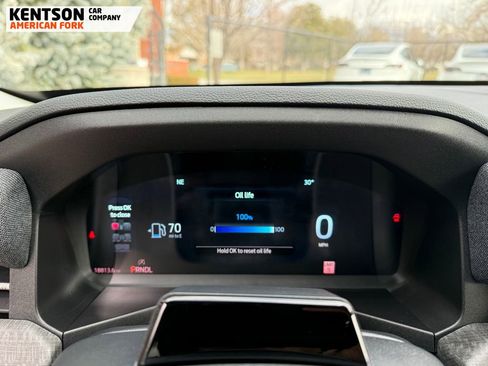 Used 2025 Ford Explorer Platinum w/ LUX Leather Package image 13