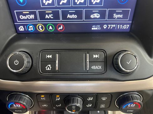 Used 2020 GMC Acadia Denali AWD/4WD image 17