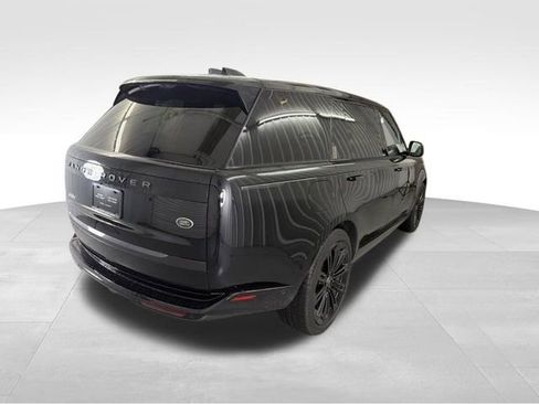 Used 2023 Land Rover Range Rover Long Wheelbase Autobiography AWD/4WD image 4