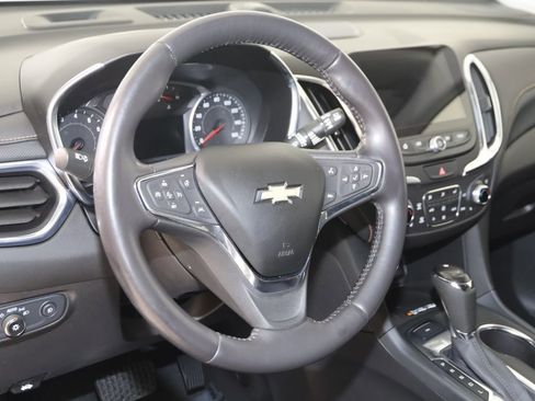 Used 2021 Chevrolet Equinox Premier image 6