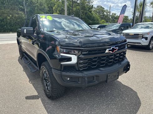 Used 2024 Chevrolet Silverado 1500 ZR2 w/ ZR2 Bison Edition AWD/4WD image 10