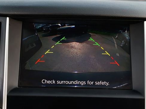 Used 2017 INFINITI Q50 Signature Edition w/ All Weather Package (L93) image 34