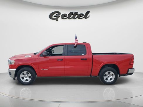Used 2025 RAM 1500 Big Horn AWD/4WD image 8