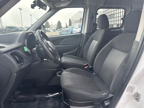 Used 2017 RAM ProMaster City Tradesman SLT w/ Rear Back-up Camera Group FWD image 12