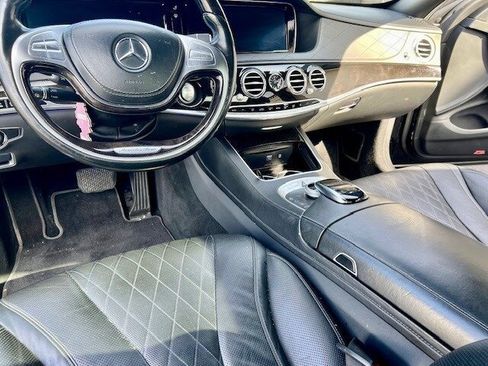 Used 2016 Mercedes-Benz Maybach S 600 image 12