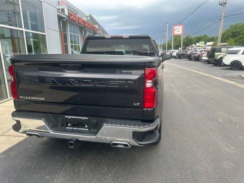 Used 2024 Chevrolet Silverado 1500 LT w/ Z71 Off-Road Package AWD/4WD image 4