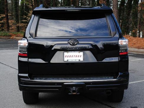 Used 2020 Toyota 4Runner Nightshade image 18