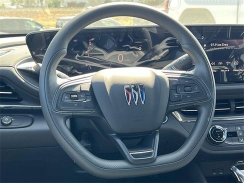 New 2025 Buick Envista Preferred w/ Convenience II Package image 12