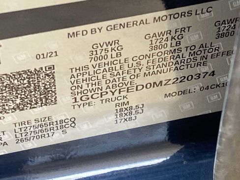 Used 2021 Chevrolet Silverado 1500 LT Trail Boss w/ Convenience Package II image 24