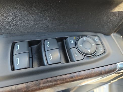 Used 2019 GMC Sierra 1500 Denali w/ Denali Ultimate Package image 15