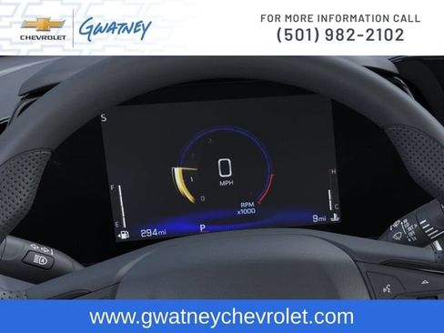 Used 2025 Chevrolet Trax LT FWD image 18