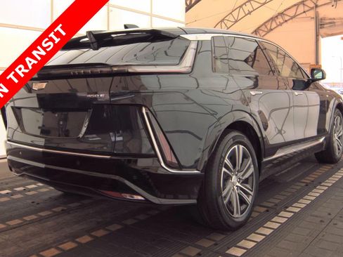 Used 2024 Cadillac Lyriq Luxury RWD image 4
