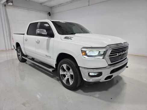 Used 2023 RAM 1500 Laramie AWD/4WD image 1