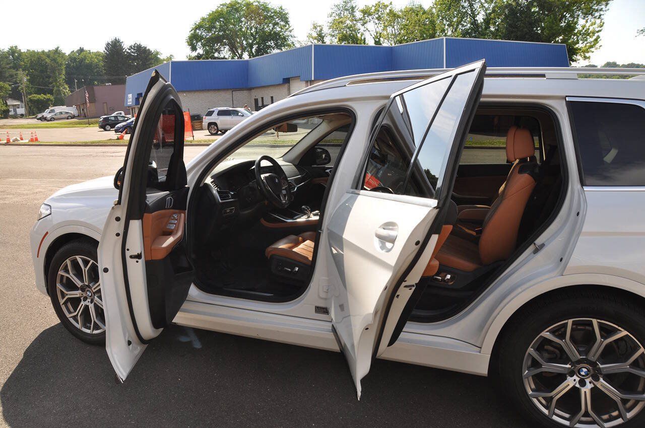 Used 2019 BMW X7 xDrive40i AWD/4WD image 22