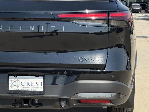 New 2026 INFINITI QX60 Autograph w/ Dark Cargo Package image 7