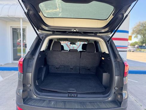 Used 2019 Ford Escape SE FWD image 42