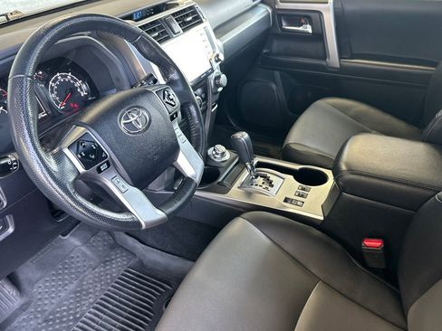 Certified 2024 Toyota 4Runner SR5 Premium w/ Moonroof Package AWD/4WD image 9