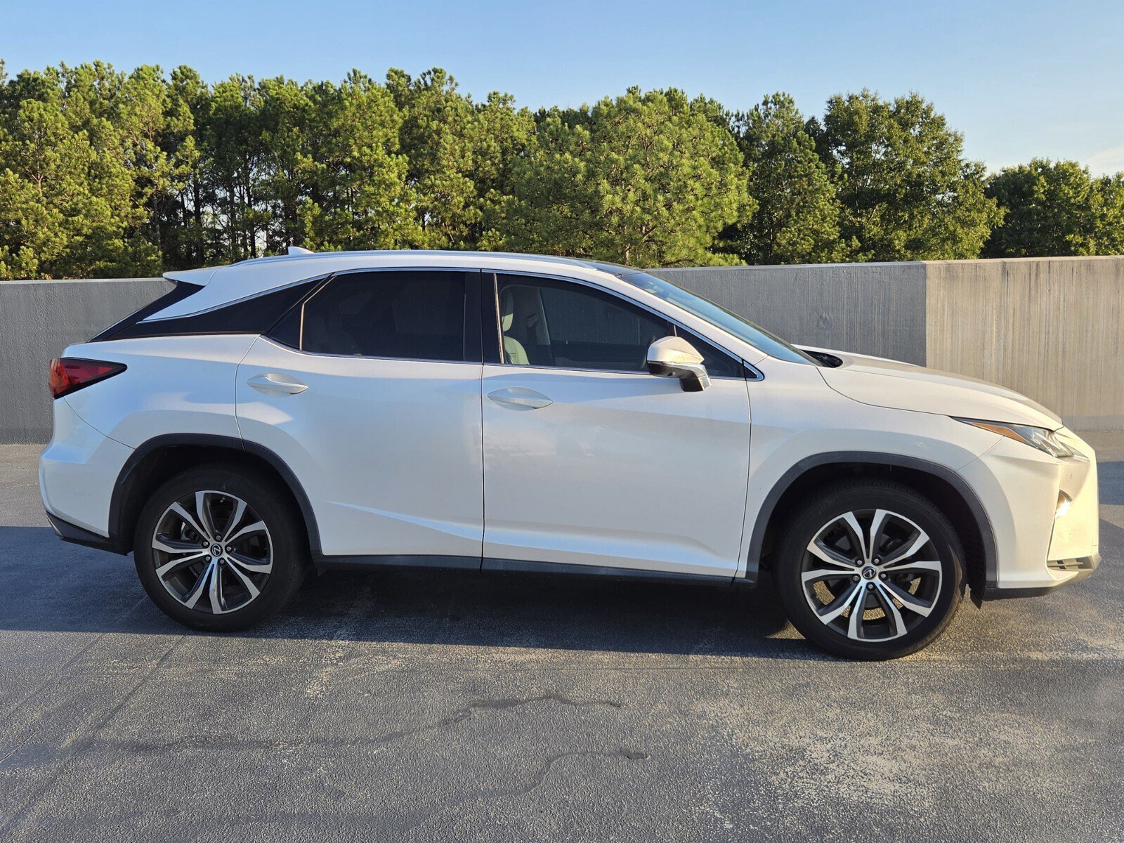 Used 2019 Lexus RX 350 FWD w/ Navigation Package image 6