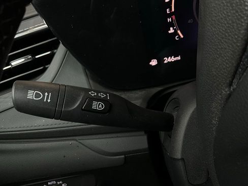 Used 2025 Buick Encore GX Preferred image 33