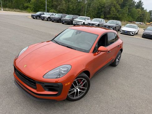 Used 2022 Porsche Macan S AWD/4WD image 28