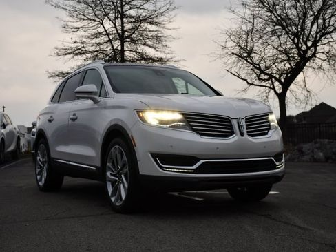Used 2017 Lincoln MKX Black Label w/ Driver Assistance Package image 34