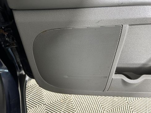 Used 2017 Chevrolet Traverse LS FWD image 27