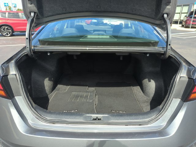 Certified 2024 Nissan Altima 2.5 SV w/ SV Premium Package FWD image 19