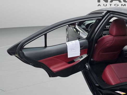 Used 2018 Lexus IS 300 F Sport w/ F Sport Package image 22