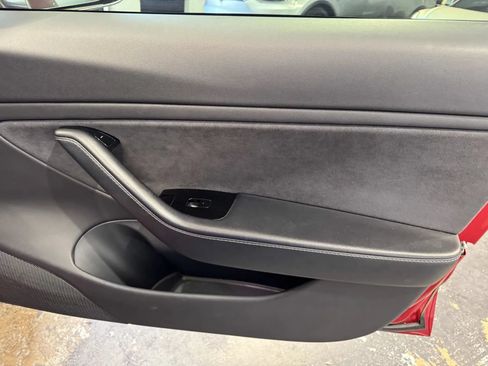 Used 2017 Tesla Model 3 RWD image 7